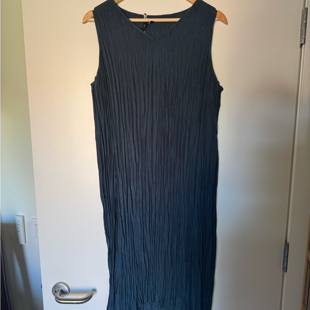 Eileen Fisher Black Textured Midi Dress